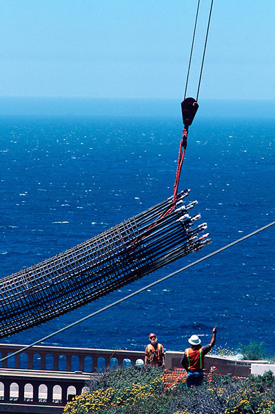 Bridge Lifting Cage, Smithsonian Magazine