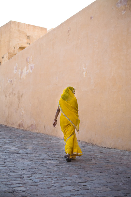 Saffron sari, Amber Fort